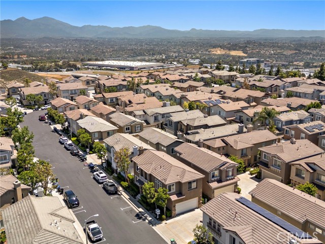Detail Gallery Image 39 of 49 For 205 Woodcrest Ln, Aliso Viejo,  CA 92656 - 4 Beds | 2/1 Baths