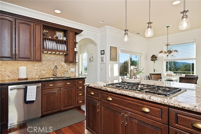 Detail Gallery Image 20 of 49 For 18750 Fernwood Rd, Hidden Valley Lake,  CA 95467 - 4 Beds | 3/1 Baths