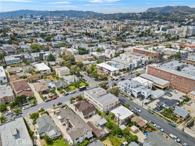 Detail Gallery Image 17 of 17 For 1178 N Edgemont St, Los Angeles,  CA 90029 - 3 Beds | 2 Baths