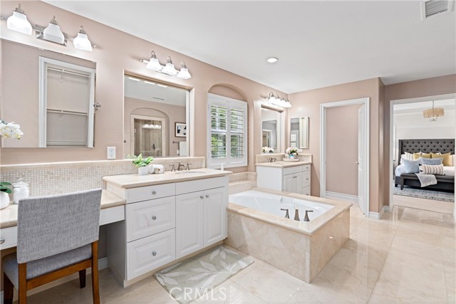 Detail Gallery Image 32 of 58 For 25 Longvale, Irvine,  CA 92602 - 3 Beds | 2/1 Baths