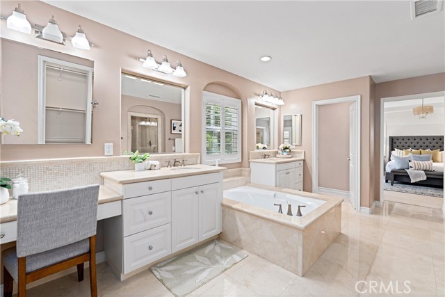 Detail Gallery Image 32 of 58 For 25 Longvale, Irvine,  CA 92602 - 3 Beds | 2/1 Baths