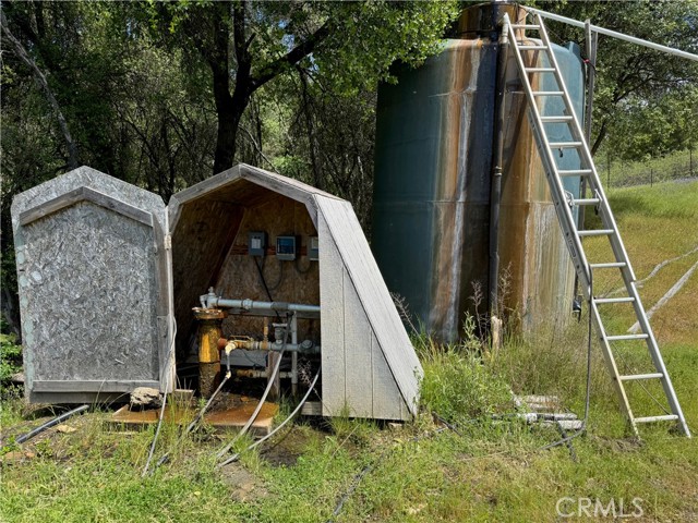 4516 Hirsch Road, Mariposa CA: https://media.crmls.org/medias/80ace884-56d0-44f6-ba54-2cc26eae5b52.jpg