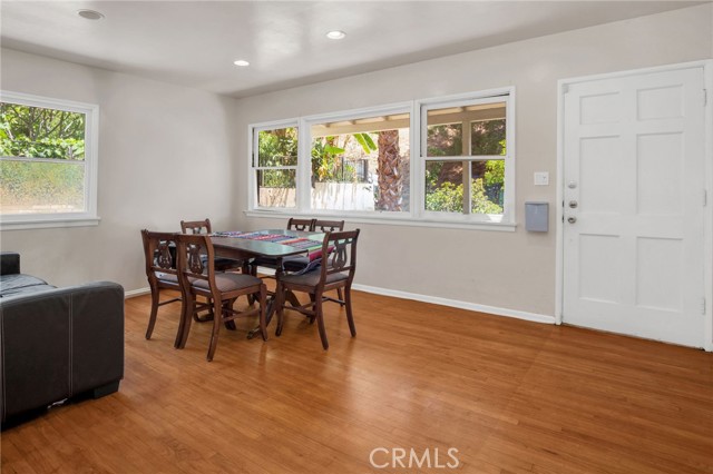 Detail Gallery Image 5 of 41 For 829 Cooper Ave, Los Angeles,  CA 90042 - 6 Beds | 3 Baths