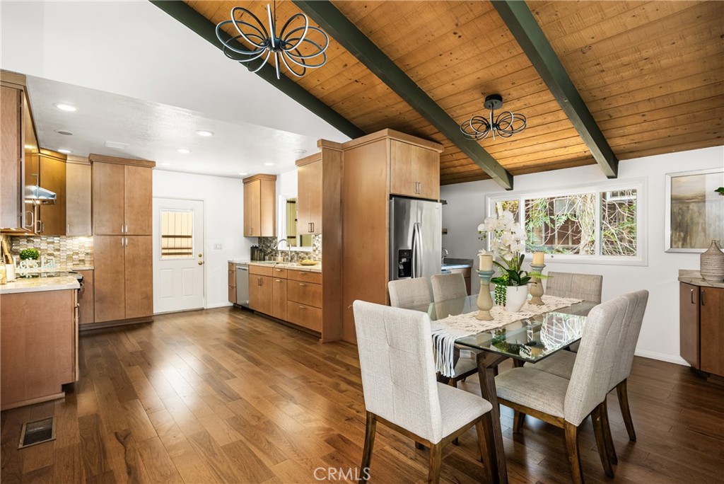 80ad6c99 5d57 431b 8964 90cd825b04de