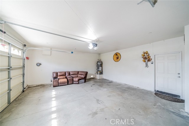 7404 Marshall Court, Highland CA: https://media.crmls.org/medias/80ad737e-830b-471a-8b70-233bbf664bfa.jpg