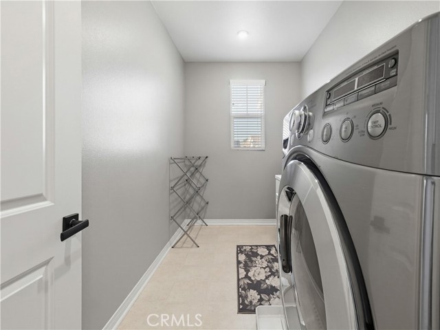 Detail Gallery Image 27 of 46 For 20818 Red Sky Ct, Saugus,  CA 91350 - 4 Beds | 4 Baths