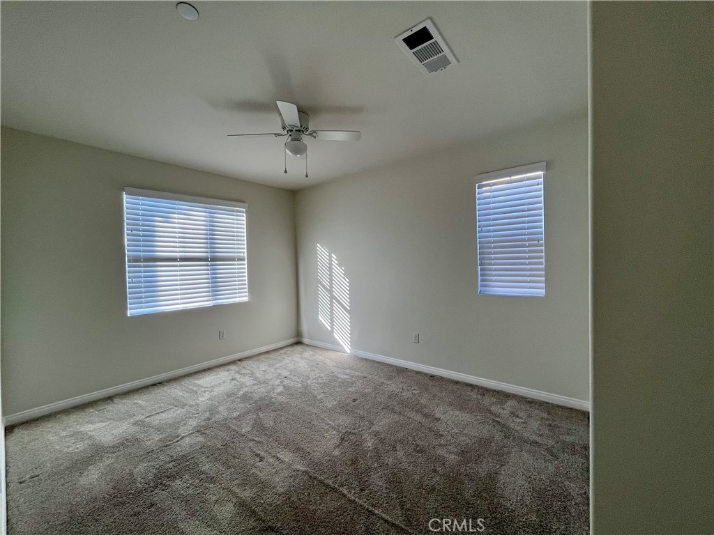 MLS #OC25231719 image #14