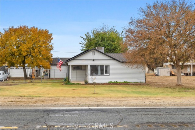 Detail Gallery Image 6 of 37 For 17771 Avenue 152, Porterville,  CA 93257 - 3 Beds | 2 Baths