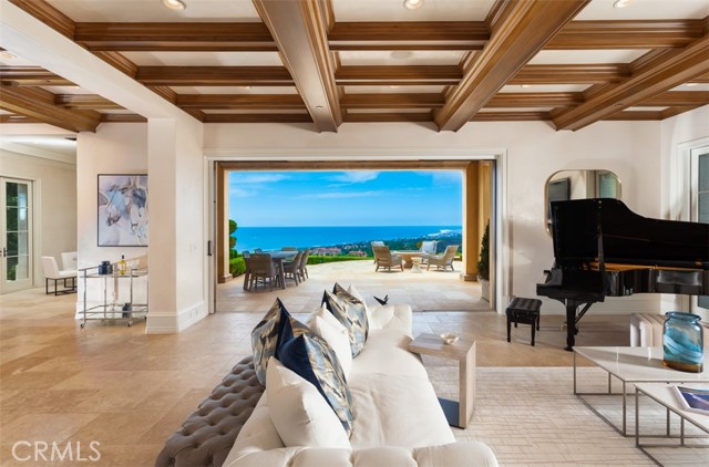 Detail Gallery Image 9 of 46 For 1 Shell Beach, Newport Coast,  CA 92657 - 6 Beds | 6/3 Baths