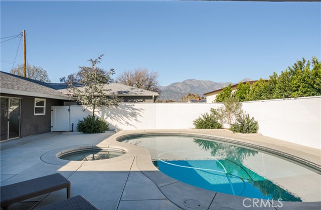 Detail Gallery Image 38 of 47 For 885 W Arrow, Upland,  CA 91786 - 3 Beds | 2 Baths