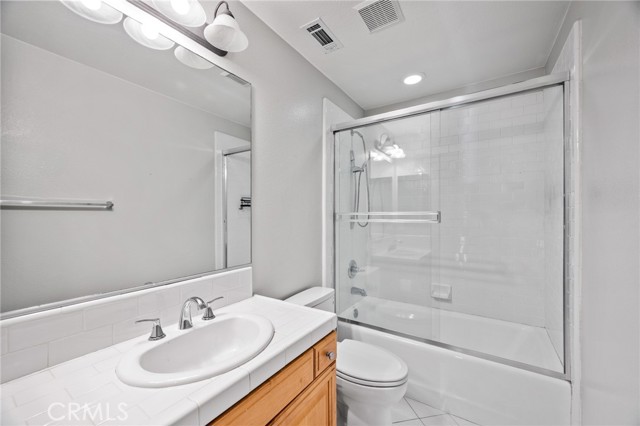 Detail Gallery Image 20 of 36 For 4134 Pacific Coast #137,  Torrance,  CA 90505 - 5 Beds | 4 Baths