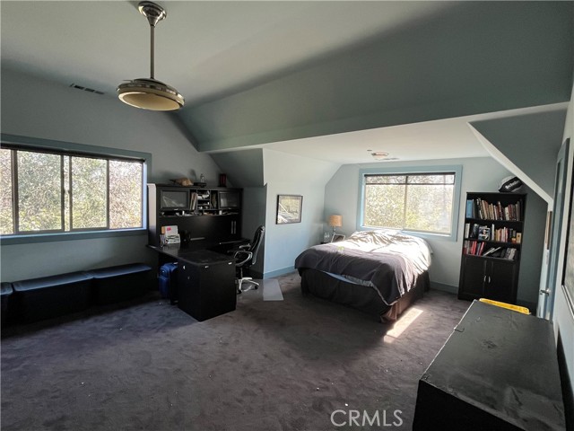 Image 37 of 49 For 240 Rich Gulch