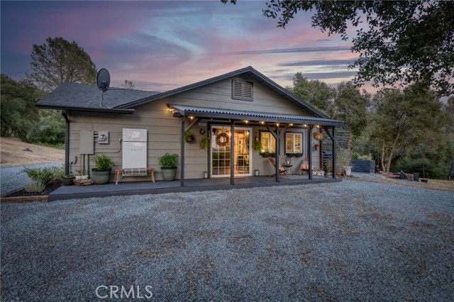 Detail Gallery Image 2 of 67 For 40955 Jean Road, Oakhurst,  CA 93644 - 4 Beds | 3 Baths