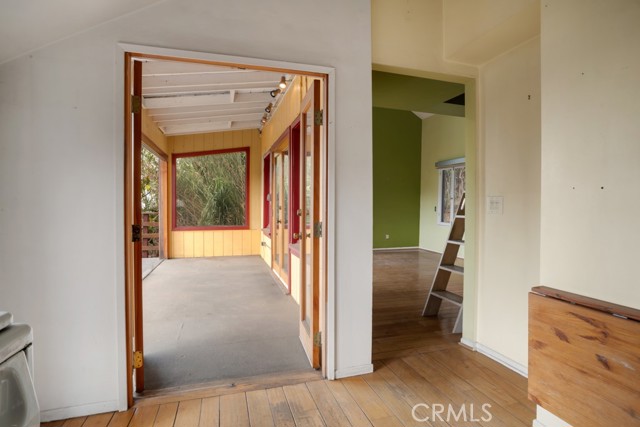 2052 N Alvarado N Street, Los Angeles CA: https://media.crmls.org/medias/80b59f6e-81a0-4359-9d9d-f2ac0c891380.jpg