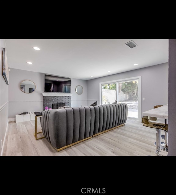 Detail Gallery Image 9 of 31 For 10664 Morning Glory Avenue, Fountain Valley,  CA 92708 - 5 Beds | 2 Baths