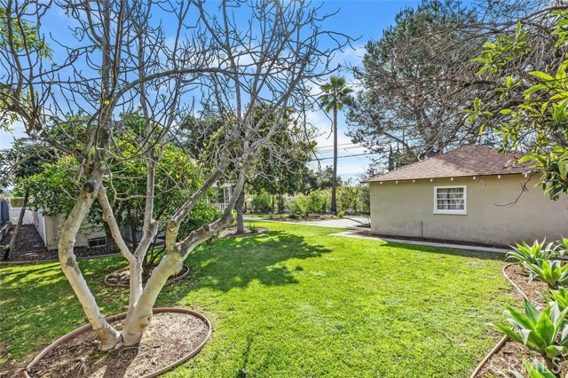 Detail Gallery Image 33 of 40 For 1685 Roosevelt, Altadena,  CA 91001 - 3 Beds | 2 Baths