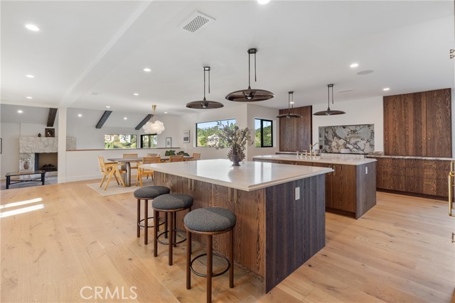 Detail Gallery Image 12 of 62 For 3250 Coldwater Canyon Ave, Studio City,  CA 91604 - 4 Beds | 4 Baths