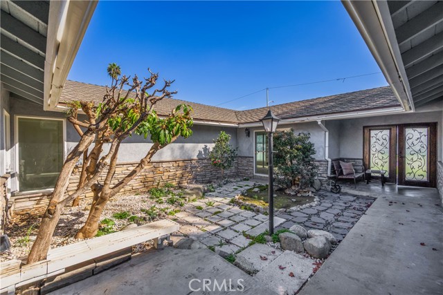 Detail Gallery Image 4 of 45 For 2233 Angelcrest Dr, Hacienda Heights,  CA 91745 - 5 Beds | 3 Baths