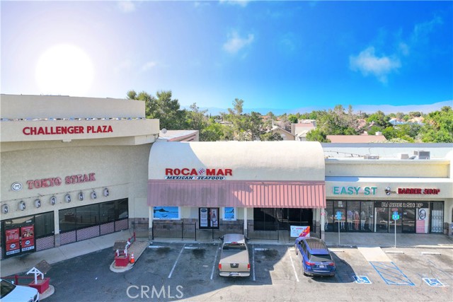 1020 E K E Avenue, Lancaster CA: https://media.crmls.org/medias/80b787ad-9dd7-4a95-9b1a-9d2e2385b28e.jpg