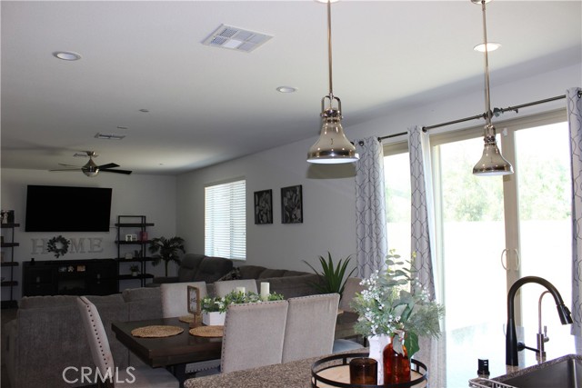 Open floor plan to family room