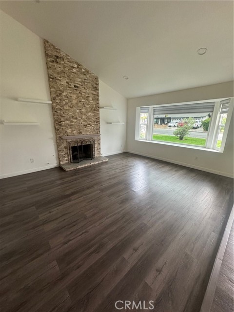 Detail Gallery Image 5 of 10 For 9559 Calle Del Casa, Riverside,  CA 92503 - 3 Beds | 1 Baths