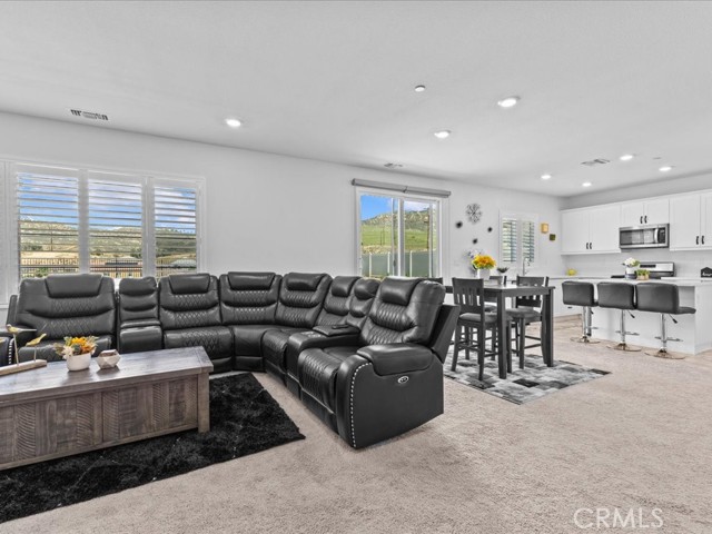 21300 Telegraph Road, Riverside CA: https://media.crmls.org/medias/80ba4889-abe2-4083-9bfe-b6d29a3c3be4.jpg