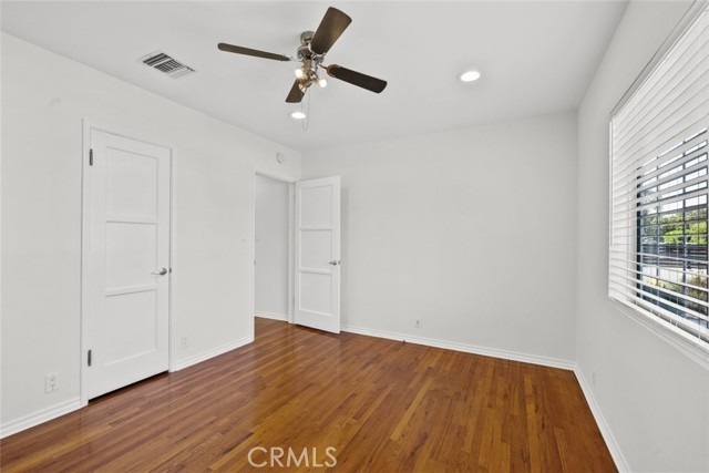Detail Gallery Image 28 of 28 For 8440 Oakdale Ave, Winnetka,  CA 91306 - 3 Beds | 1/1 Baths
