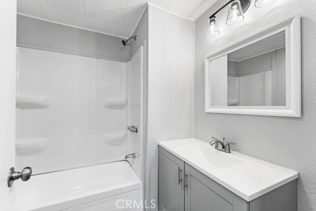 Detail Gallery Image 13 of 28 For 17555 Corkhill Rd #28,  Desert Hot Springs,  CA 92240 - 2 Beds | 2 Baths