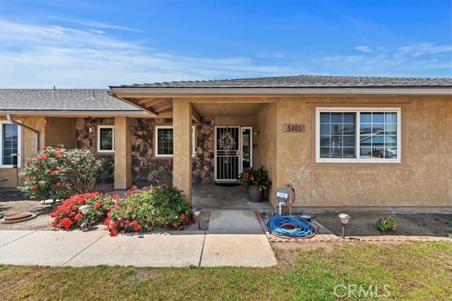 5485 SULPHUR Drive, Jurupa Valley CA: https://media.crmls.org/medias/80bbcb9e-78dd-4cd5-a618-884e021e0870.jpg