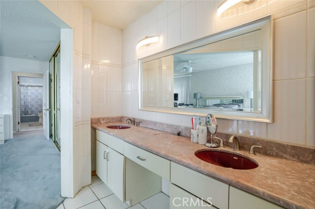 Image 24 of 38 For 4040 Lynd Avenue