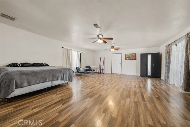 7684 Oakwood Ave, Hesperia, CA 92345 photo 44