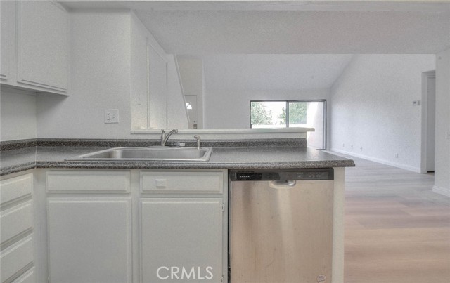 Detail Gallery Image 12 of 35 For 1480 W Edgehill #12,  San Bernardino,  CA 92405 - 3 Beds | 2 Baths