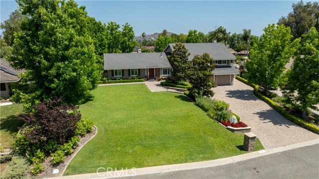 9642 James Circle, Villa Park CA: https://media.crmls.org/medias/80bf099e-de7e-4bf8-b56b-1edaffb50504.jpg