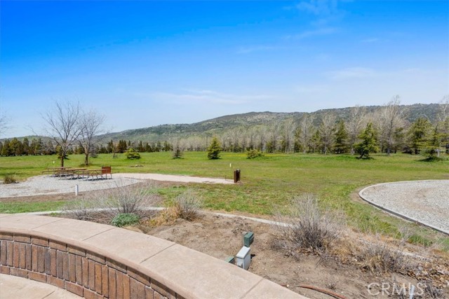 Detail Gallery Image 17 of 73 For 28601 Cumberland Rd, Tehachapi,  CA 93561 - 5 Beds | 4 Baths