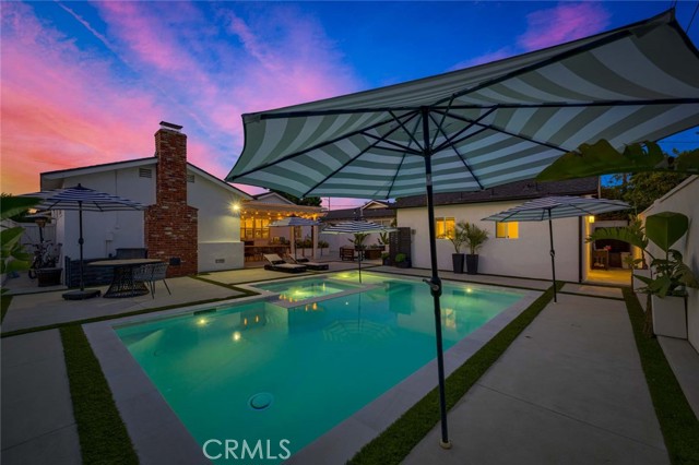 1402 E Rose Avenue, Orange CA: https://media.crmls.org/medias/80c15f4b-5a08-4c44-925e-251047c621f0.jpg