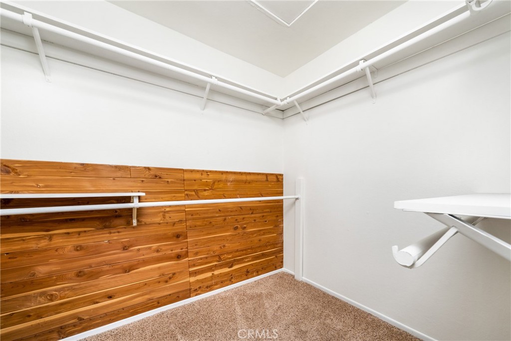 80c16c33 907b 4043 9158 Cef4d09f8345