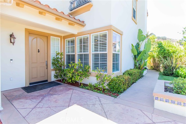 Detail Gallery Image 15 of 41 For 4684 Luna Ct, Calabasas,  CA 91302 - 4 Beds | 4/1 Baths