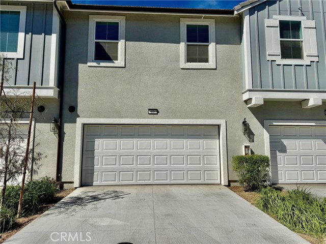 Detail Gallery Image 2 of 24 For 4230 S Hollyhock Paseo #80,  Ontario,  CA 91761 - 3 Beds | 2/1 Baths