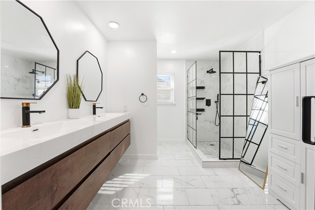 Detail Gallery Image 19 of 38 For 511 Sturgeon Dr, Costa Mesa,  CA 92626 - 4 Beds | 3 Baths