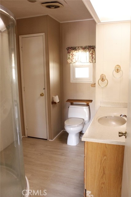 Detail Gallery Image 6 of 42 For 157 Sir Damas Dr, Riverside,  CA 92507 - 2 Beds | 2 Baths