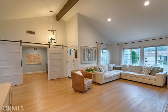 Detail Gallery Image 14 of 52 For 2015 W Ontario, Corona,  CA 92882 - 4 Beds | 2 Baths