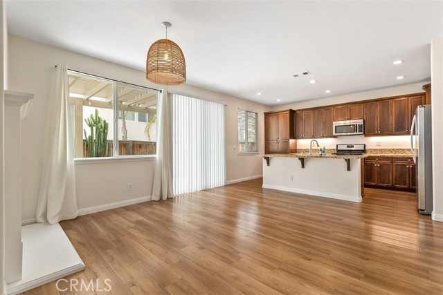 Detail Gallery Image 18 of 50 For 24955 Coral Canyon Rd, Corona,  CA 92883 - 3 Beds | 3 Baths
