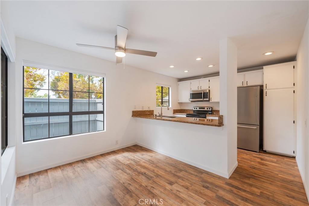 MLS #OC25239803 image #16