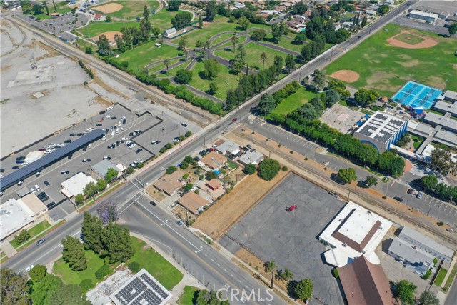 236 W 1st Street, Rialto, California 92376, ,Land,For Sale,236 W 1st Street,CRIV23121234