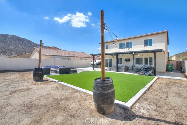 29428 Bamboo Court, Winchester CA: https://media.crmls.org/medias/80c47641-7895-4f03-91b4-d4147a2dd6a6.jpg