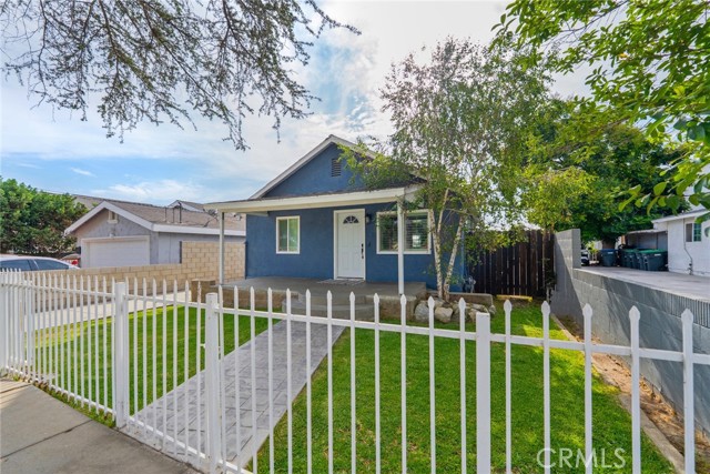 Detail Gallery Image 2 of 36 For 231 California St, La Habra,  CA 90631 - 2 Beds | 1 Baths