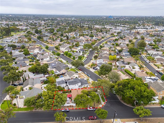 4303 E De Ora Way, Long Beach CA: https://media.crmls.org/medias/80c4f690-b713-439f-ab8d-863a45e2976c.jpg