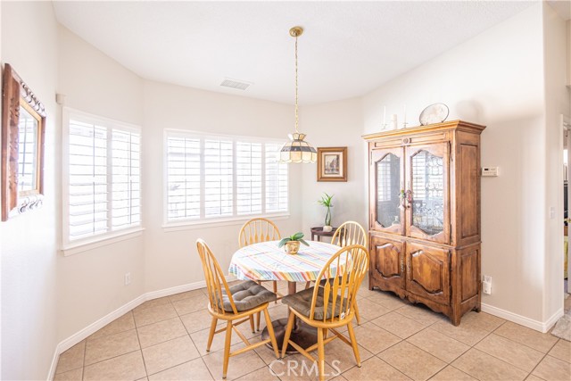 Detail Gallery Image 22 of 75 For 11123 Hickory Ave, Hesperia,  CA 92345 - 4 Beds | 2/1 Baths