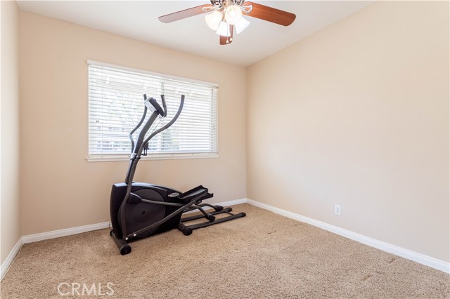Detail Gallery Image 9 of 20 For 2065 Medina Ave, Simi Valley,  CA 93063 - 4 Beds | 2 Baths