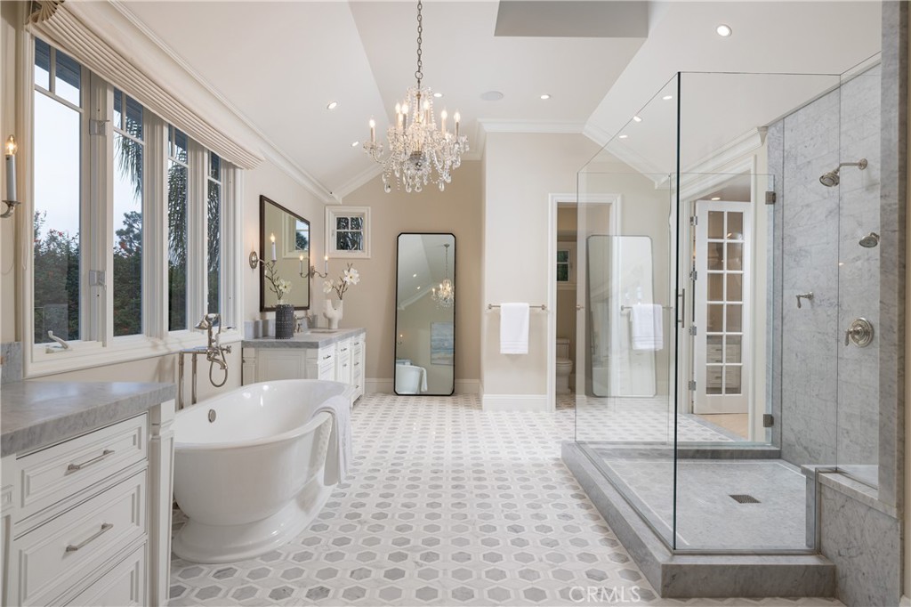 80c558a6 B241 4652 9ffe Ecf836202792